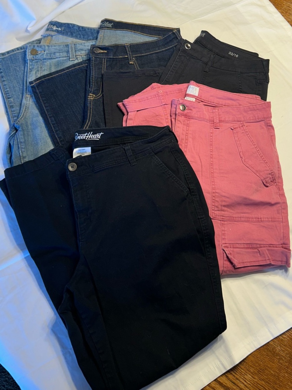 Women’s pants bundle. Size 16